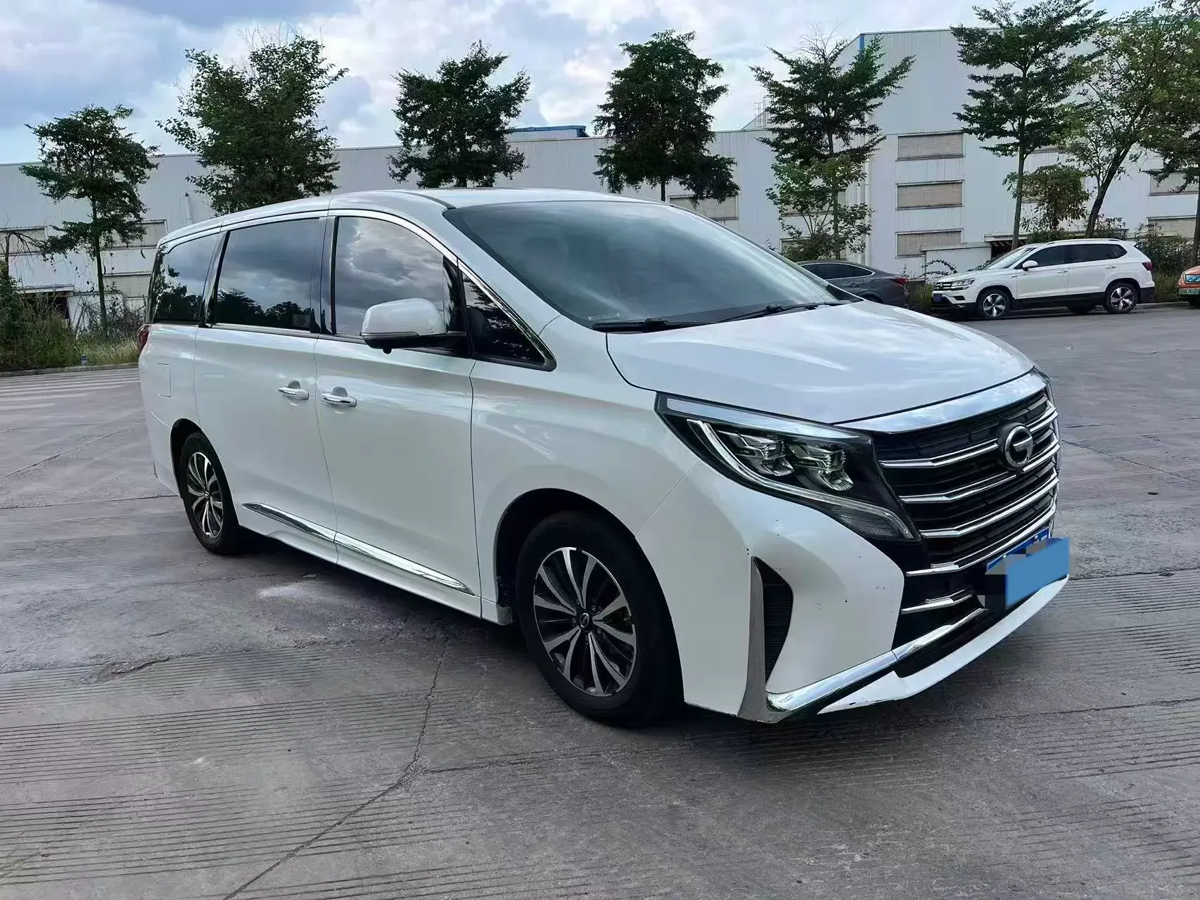 2021 GAC TRUMPCHI thumbnail 3