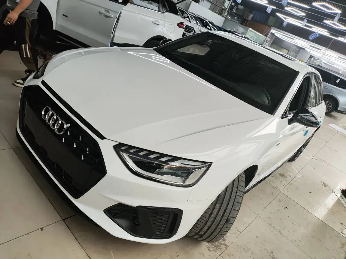 2024 Audi A4L 2.0T 190HP L4 7DCT