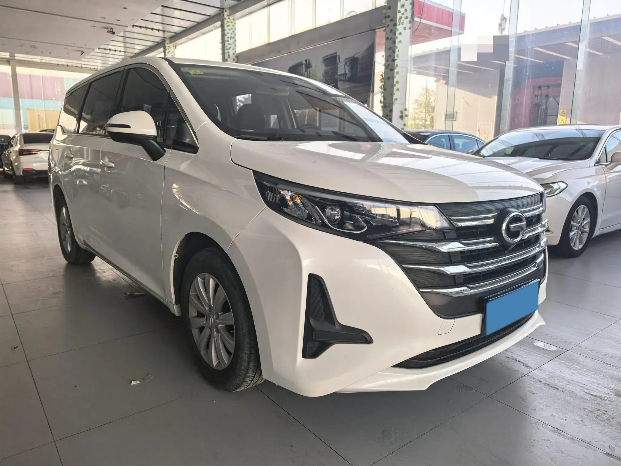 2021 GAC TRUMPCHI thumbnail 3