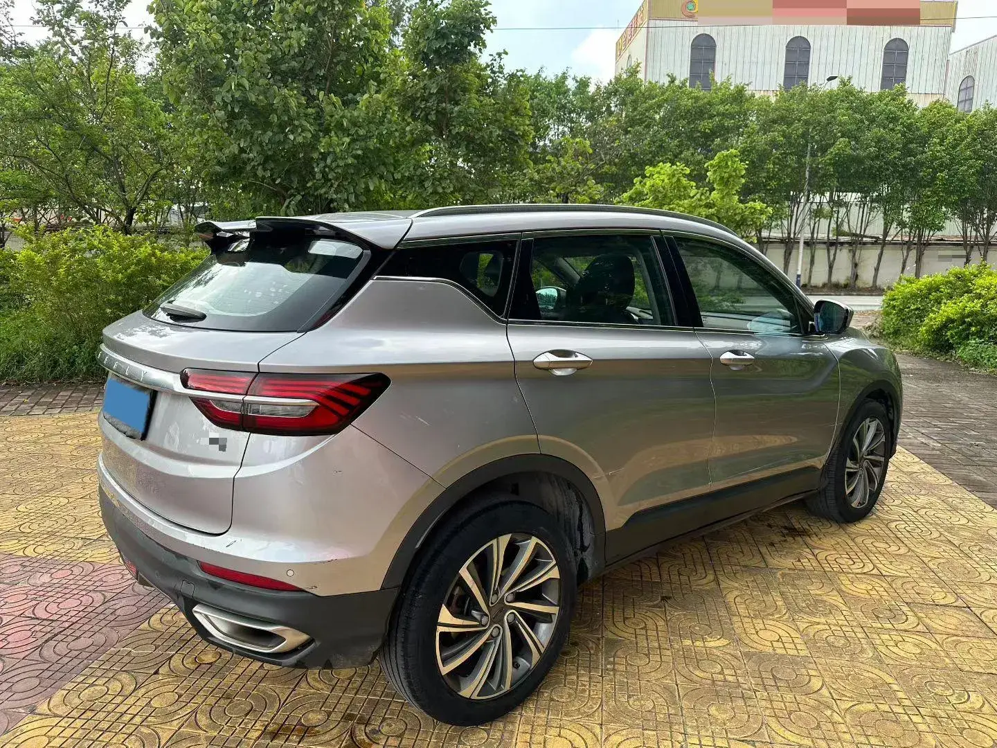 2019 GEELY COOLRAY thumbnail 4