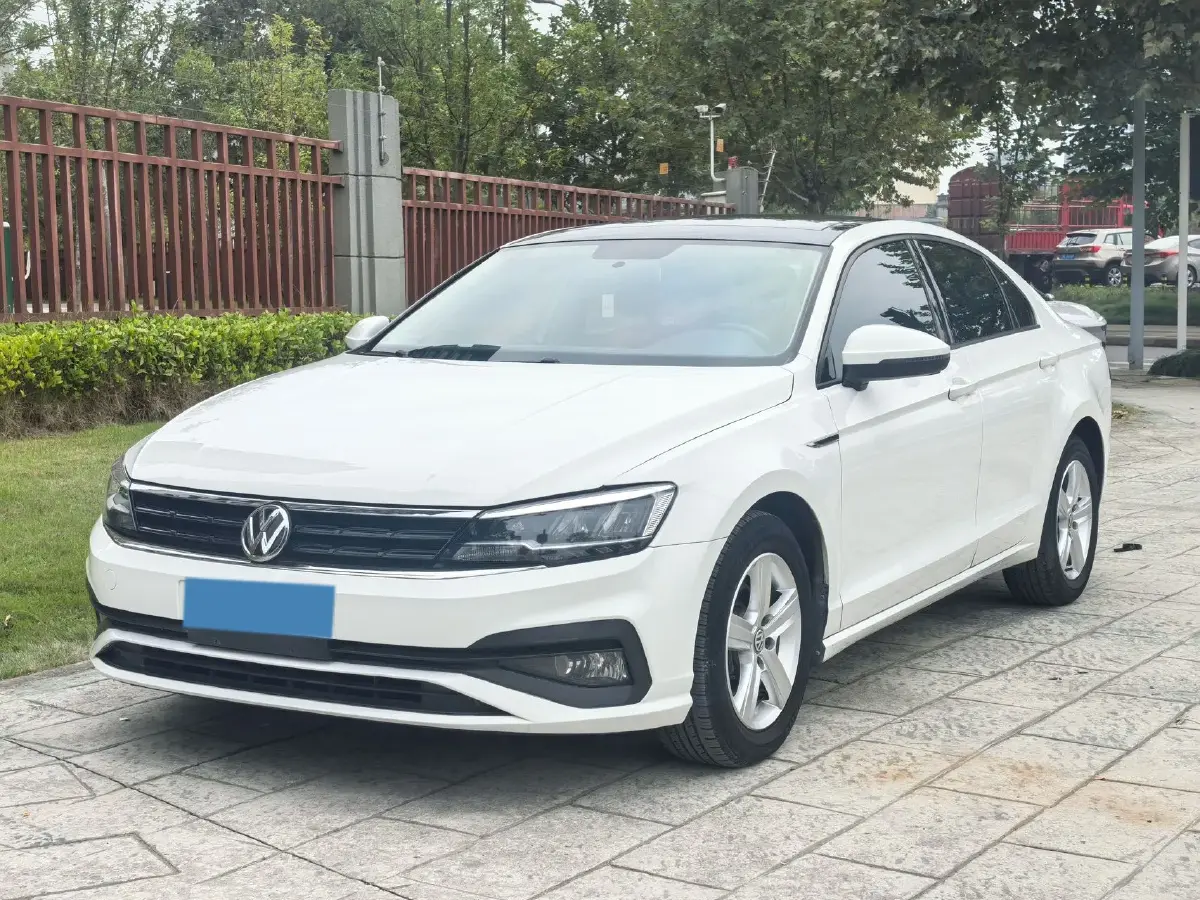 2019 Volkswagen Lamando 1.4T 131HP L4 7DCT