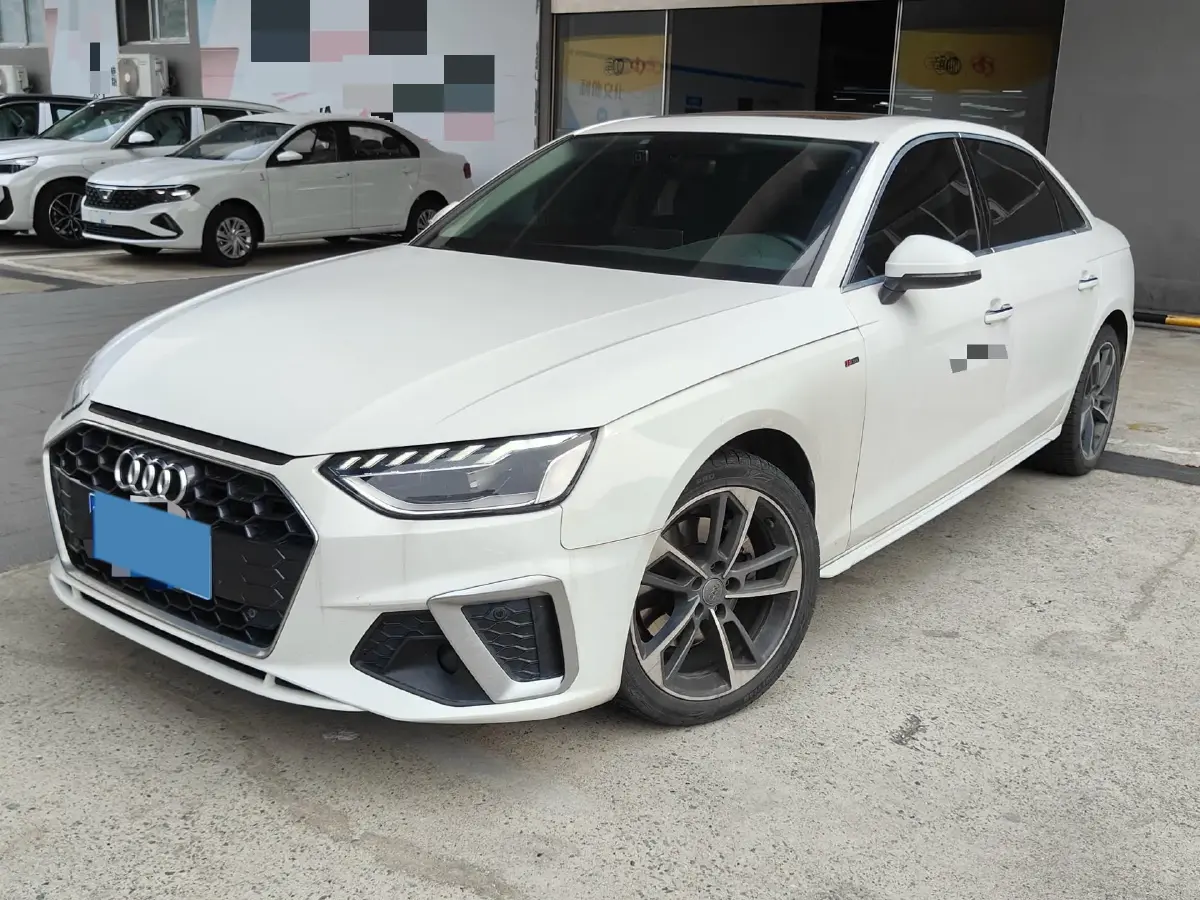 2020 Audi A4L 2.0T 150HP L4 7DCT