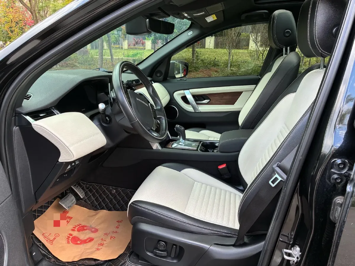 2020 Land Rover Discovery Sport 2.0T 249HP L4 9AT,autocango,china used car exporter,china ev exporter,chinese used car exporter,chinese used ev exporter