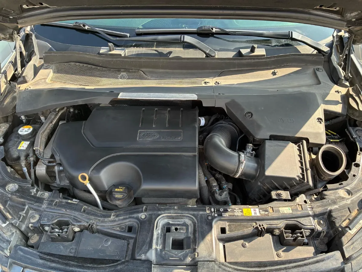 2020 Land Rover Discovery Sport 2.0T 249HP L4 9AT,autocango,china used car exporter,china ev exporter,chinese used car exporter,chinese used ev exporter