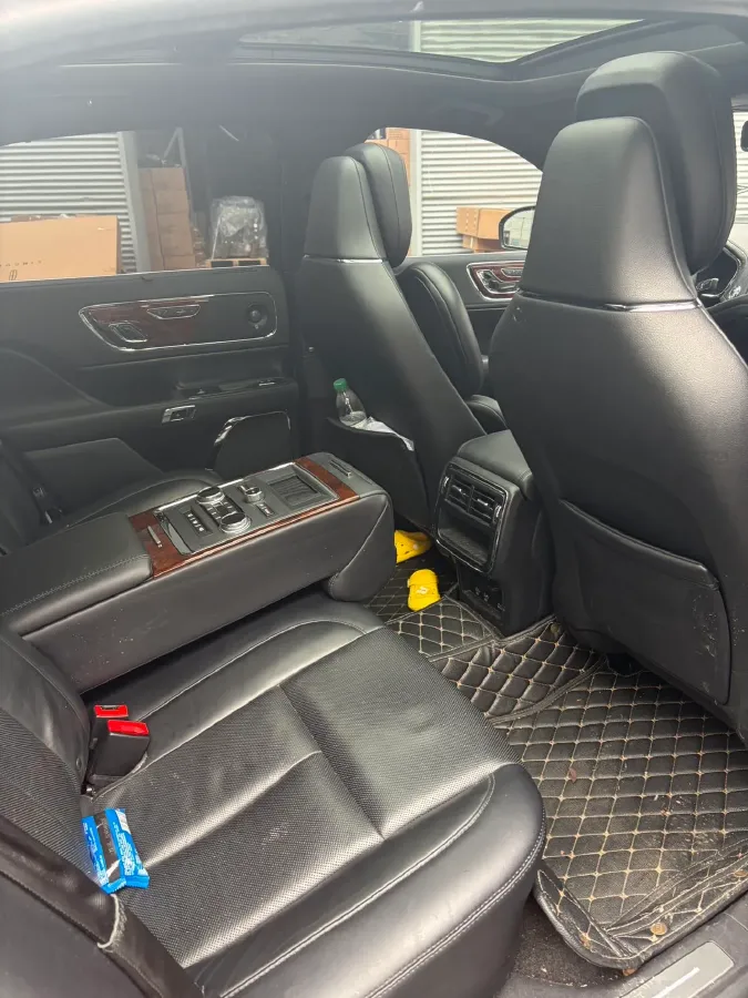 2019 Lincoln Continental 2.0T 241HP L4 6AT,autocango,china used car exporter,china ev exporter,chinese used car exporter,chinese used ev exporter