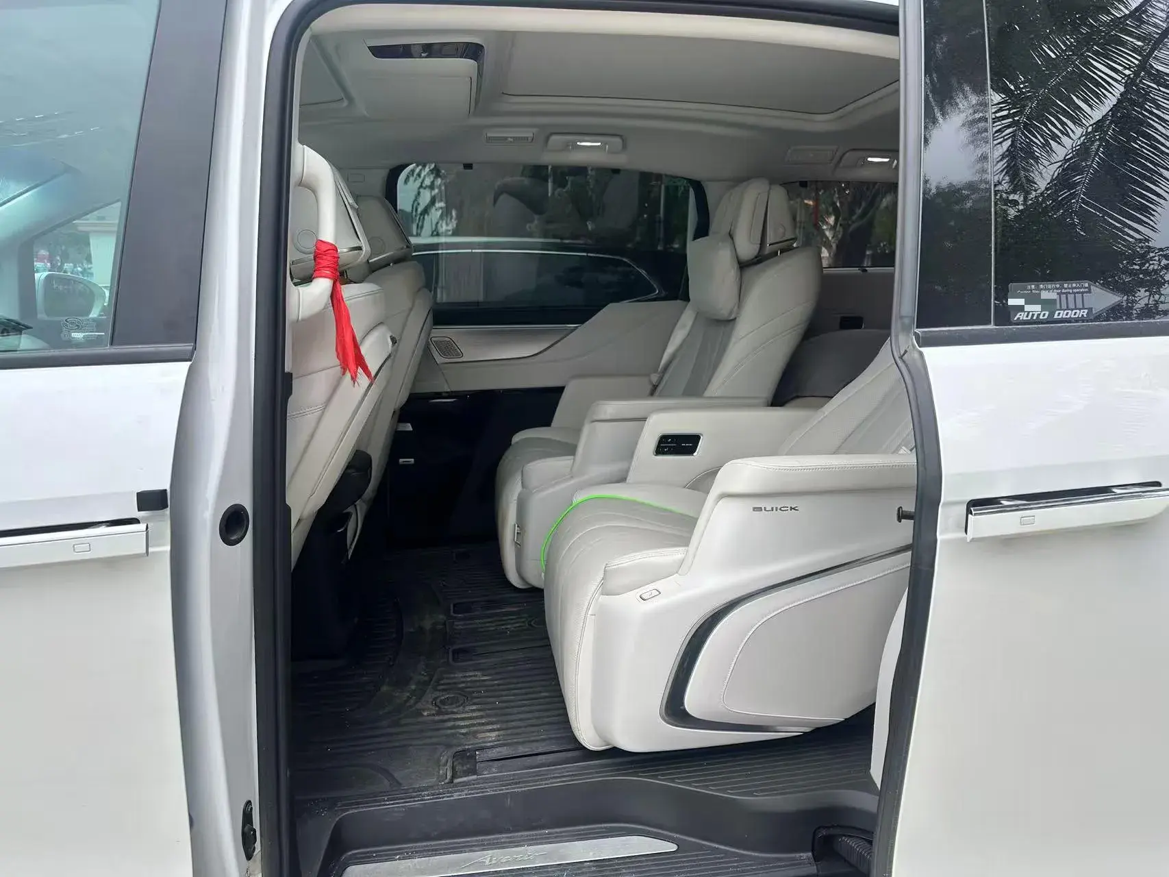 2024 BUICK GL8 thumbnail 3