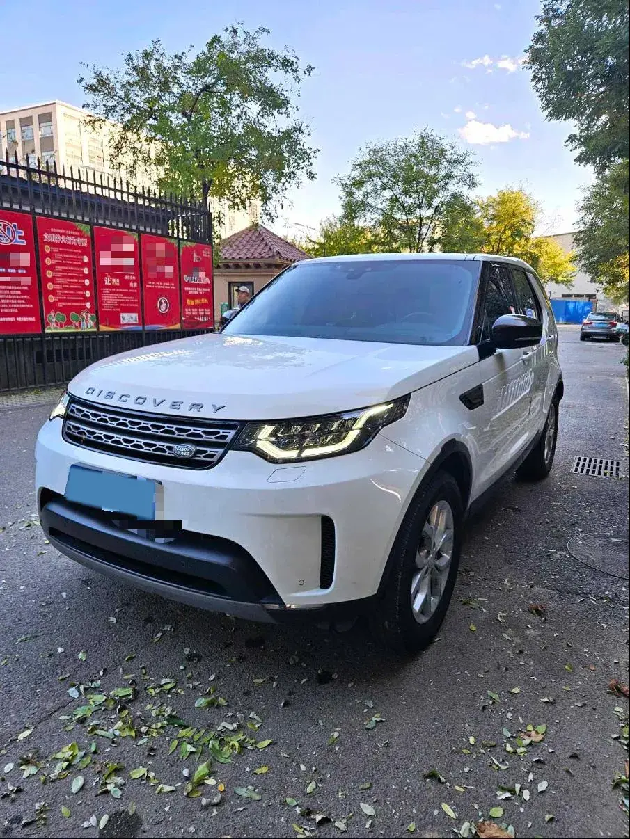 2017 LAND ROVER view 1