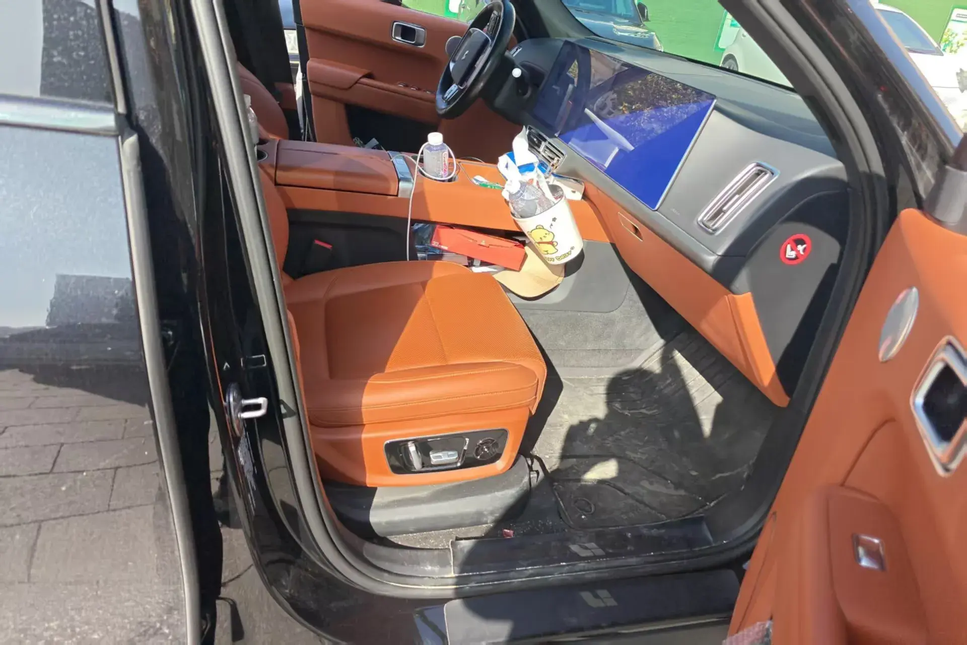 2022 LI L9 thumbnail 2