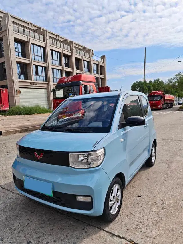 2021 WULING HONGGUANG view 1