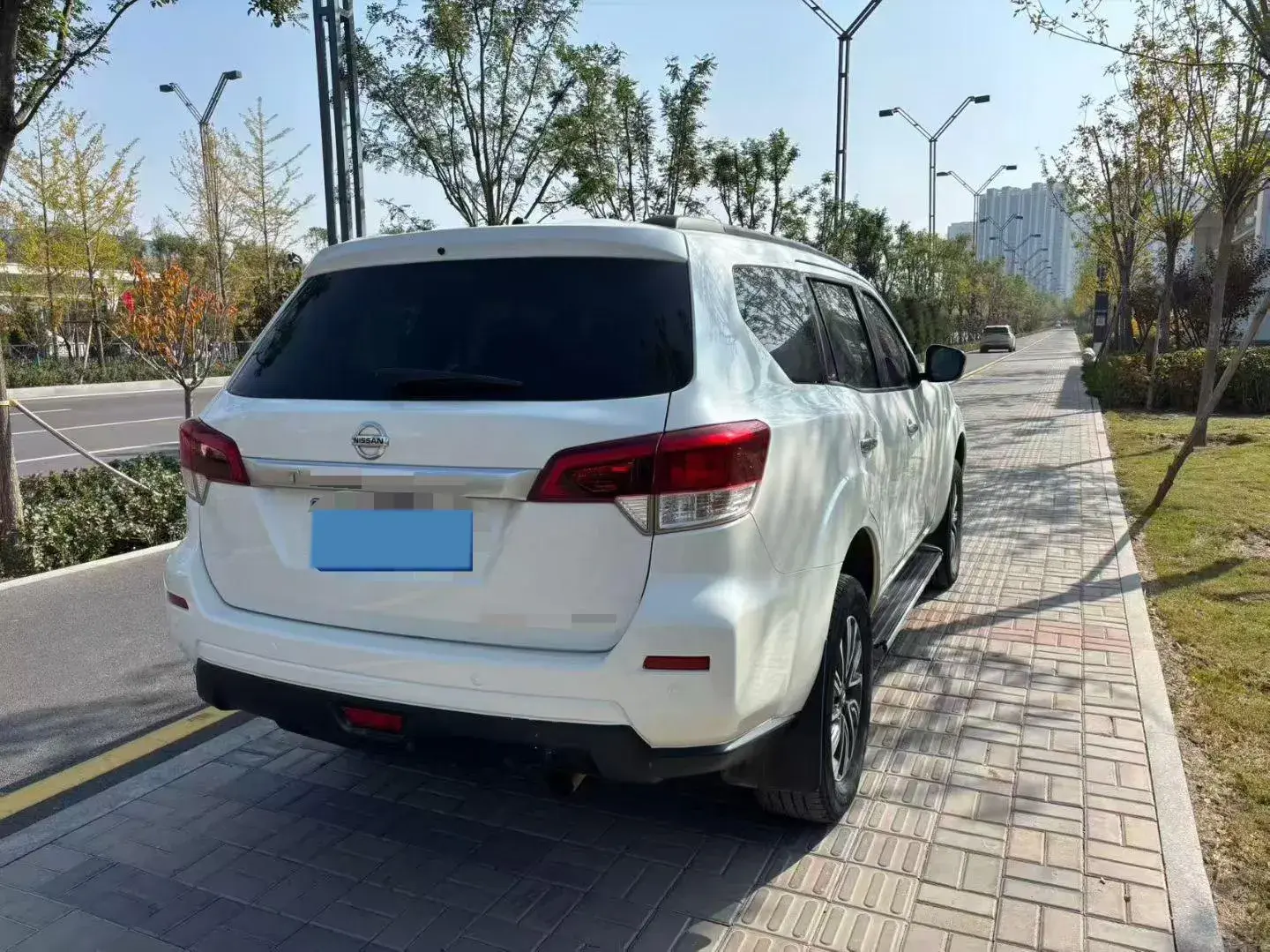 2020 NISSAN TERRA thumbnail 3