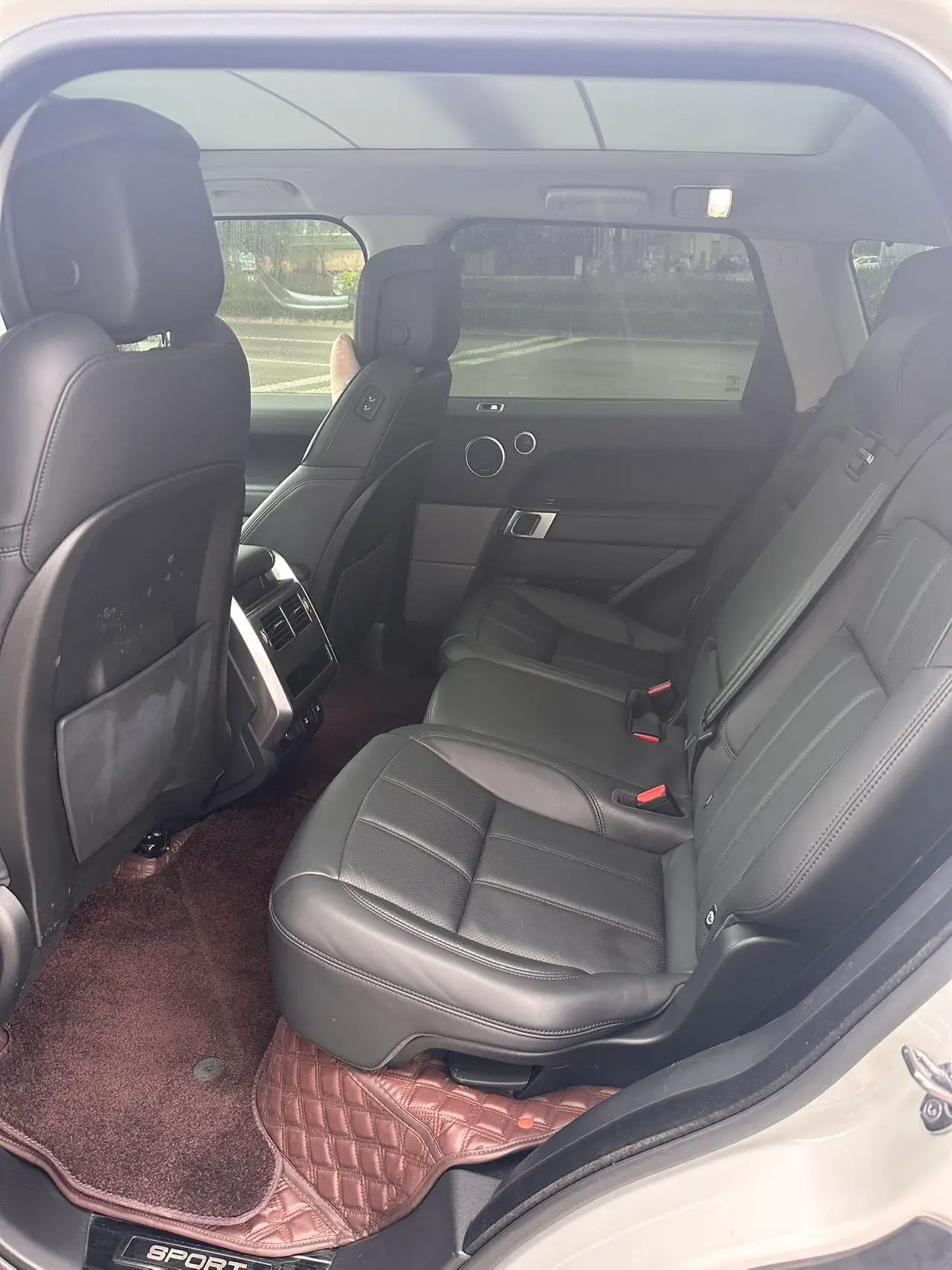 2021 LAND ROVER thumbnail 3