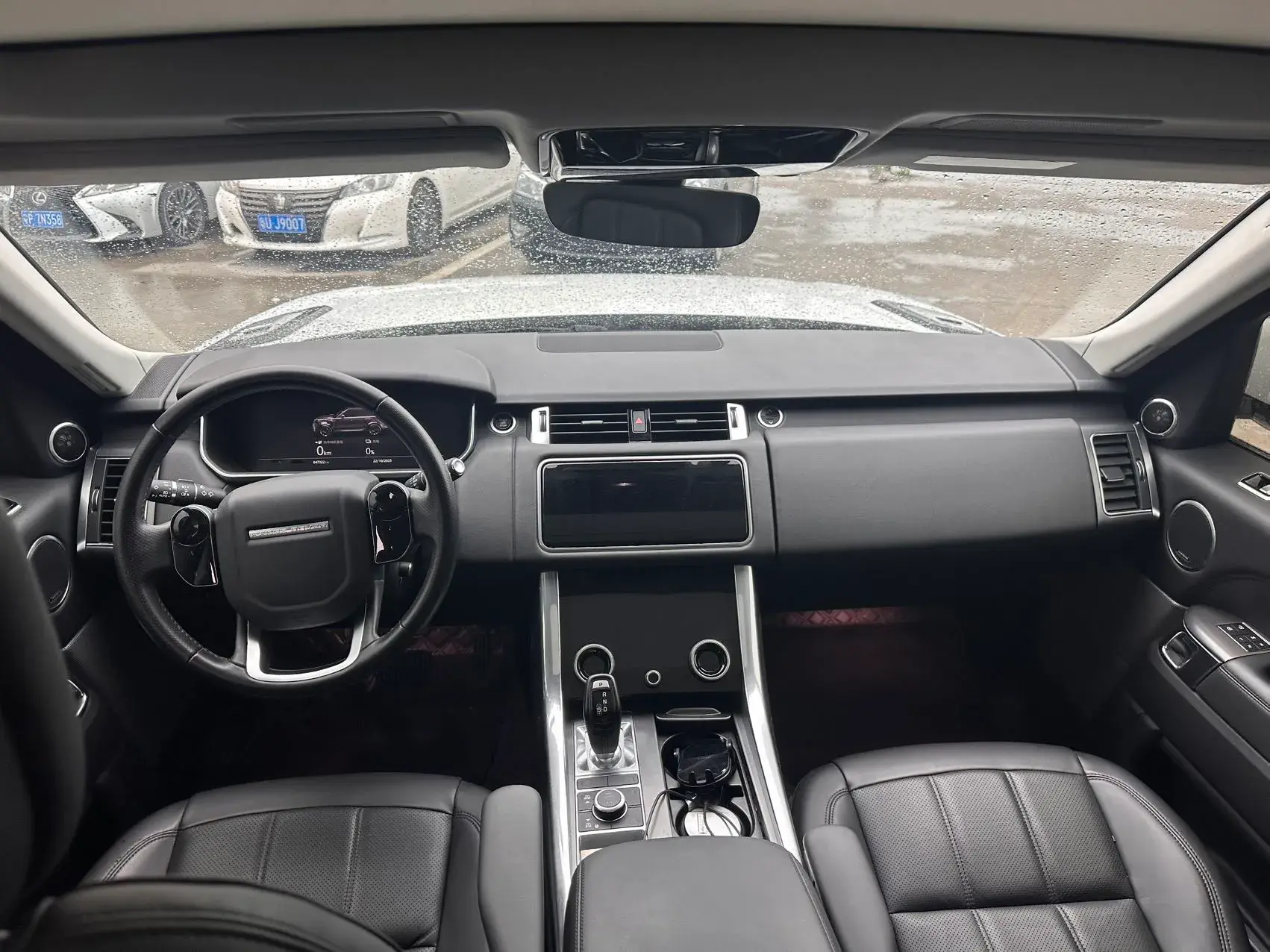 2021 LAND ROVER thumbnail 4