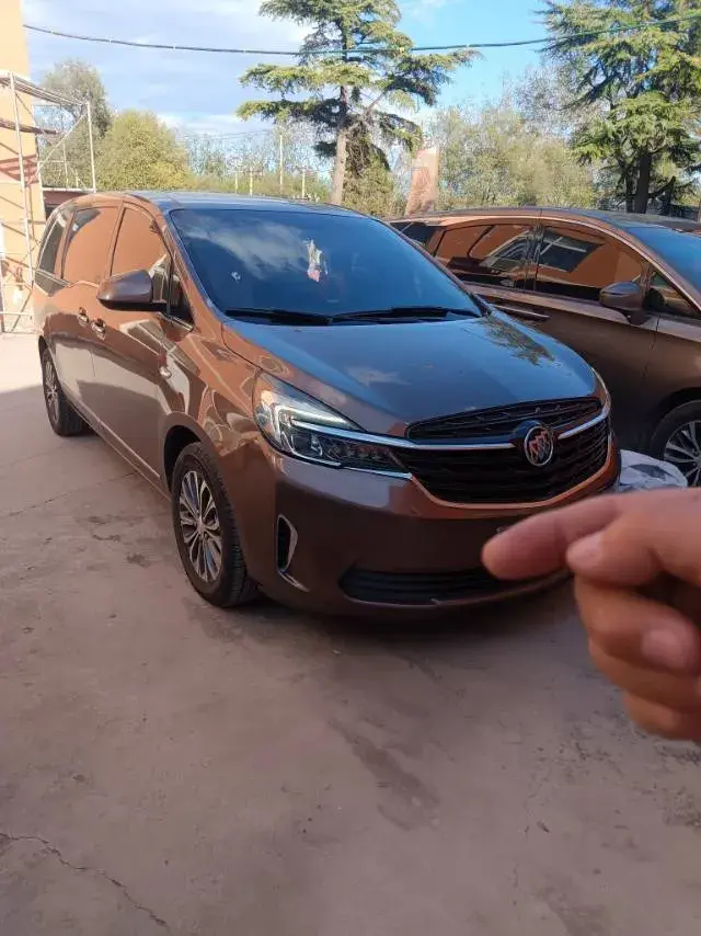 2021 BUICK GL8 thumbnail 2