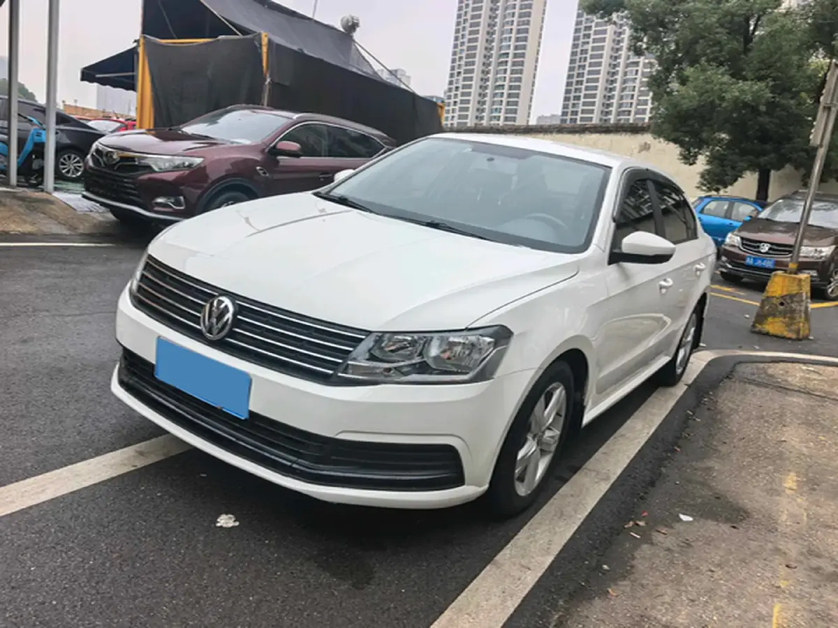 2017 Volkswagen Lavida 1.6L 110HP L4 6AT