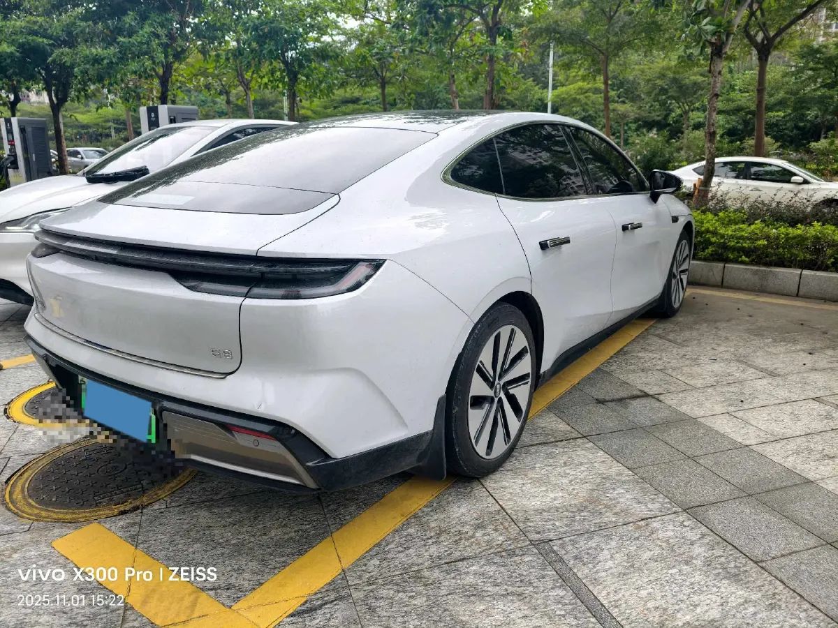 2024 Geely Galaxy E8 BEV 76KWH,autocango,china used car exporter,china ev exporter,chinese used car exporter,chinese used ev exporter