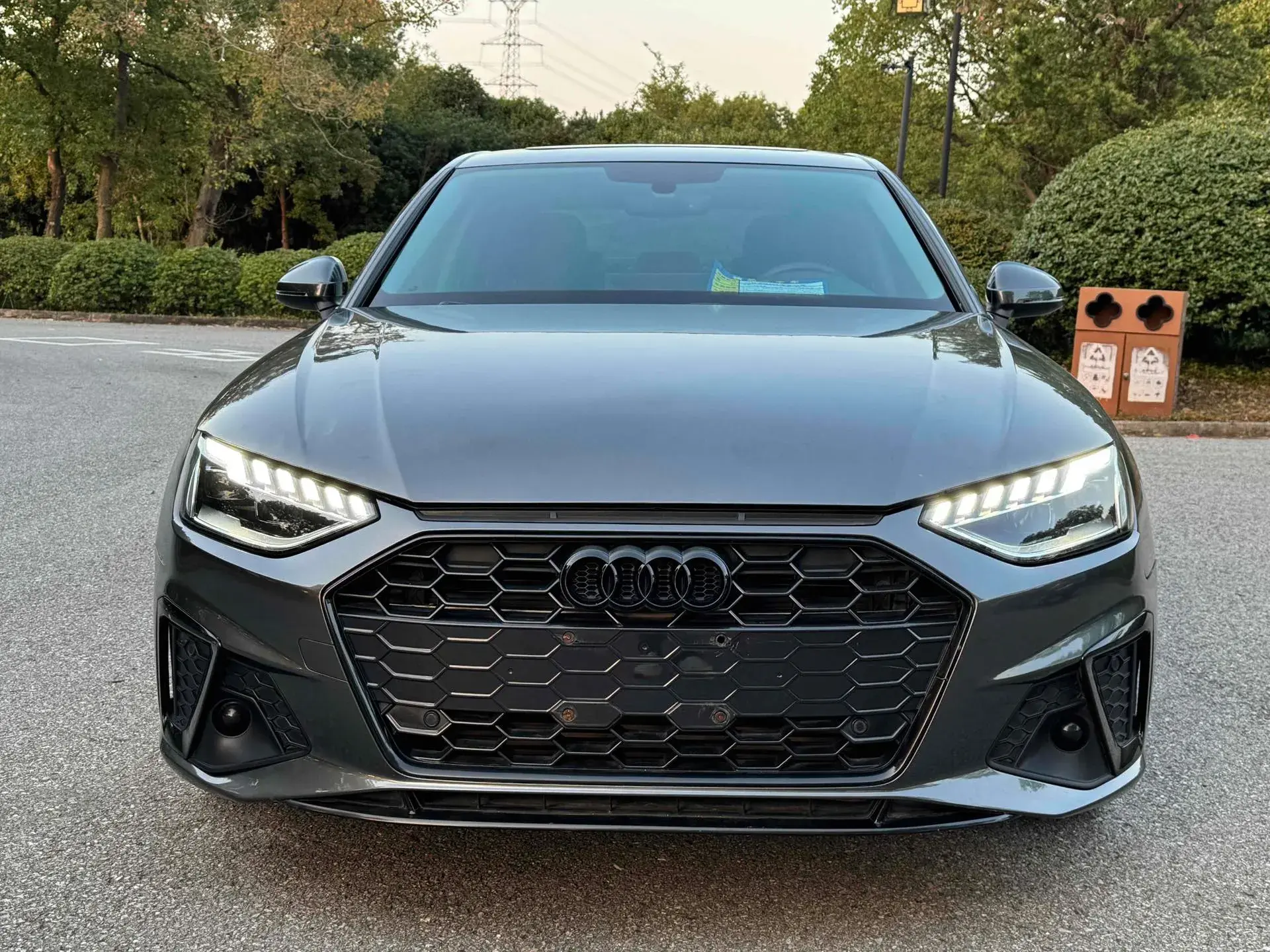 2020 AUDI A4L thumbnail 2