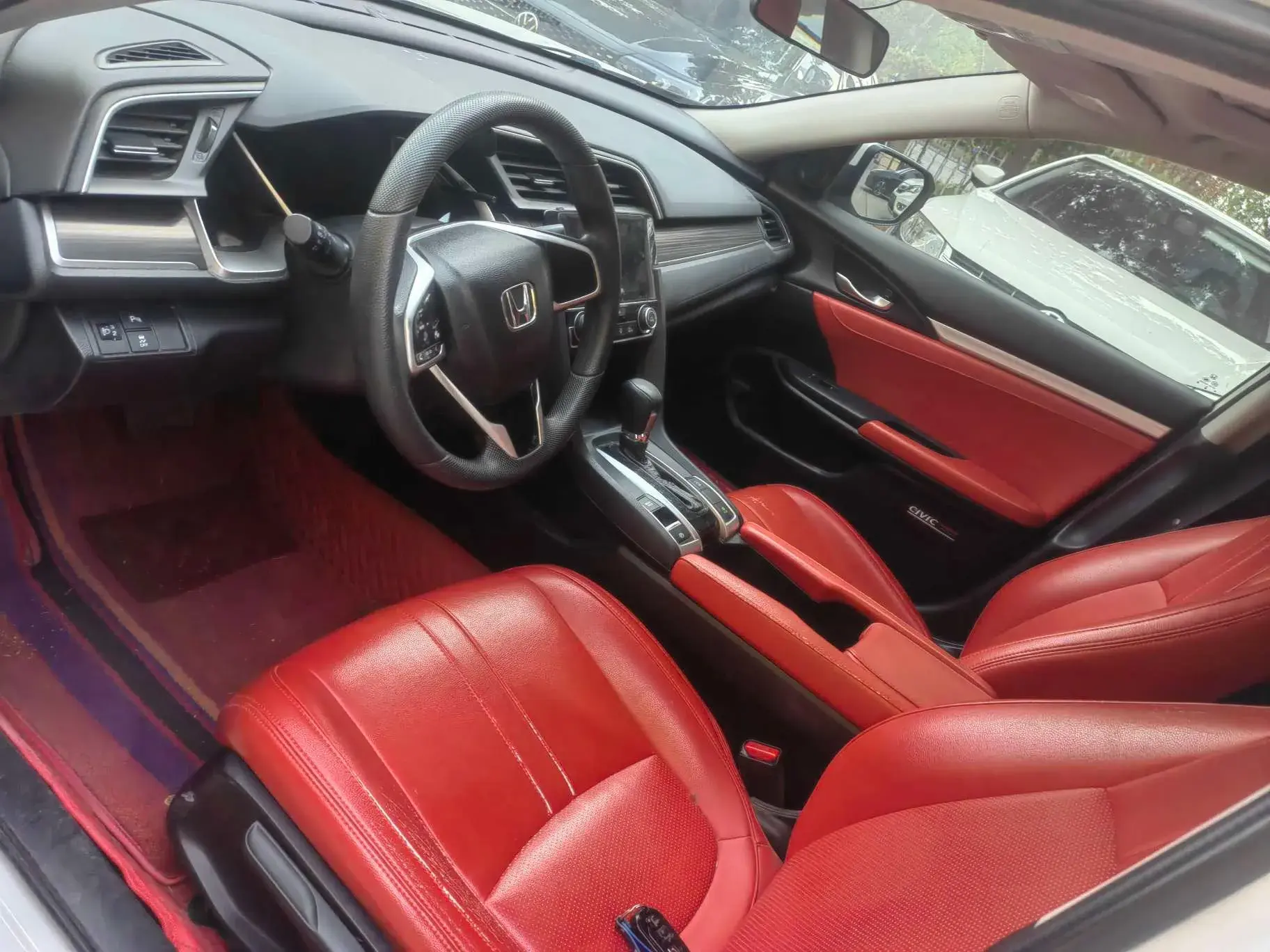 2019 HONDA CIVIC thumbnail 4