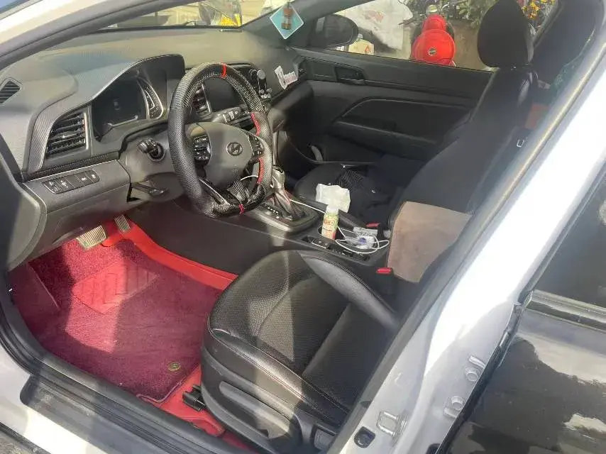 2019 HYUNDAI ELANTRA thumbnail 2