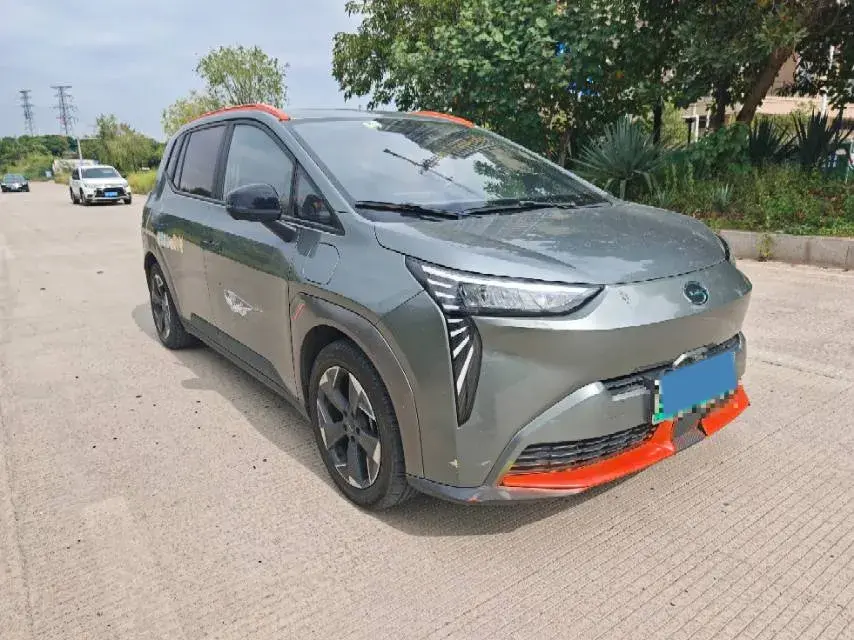 2021 AION Y thumbnail 3