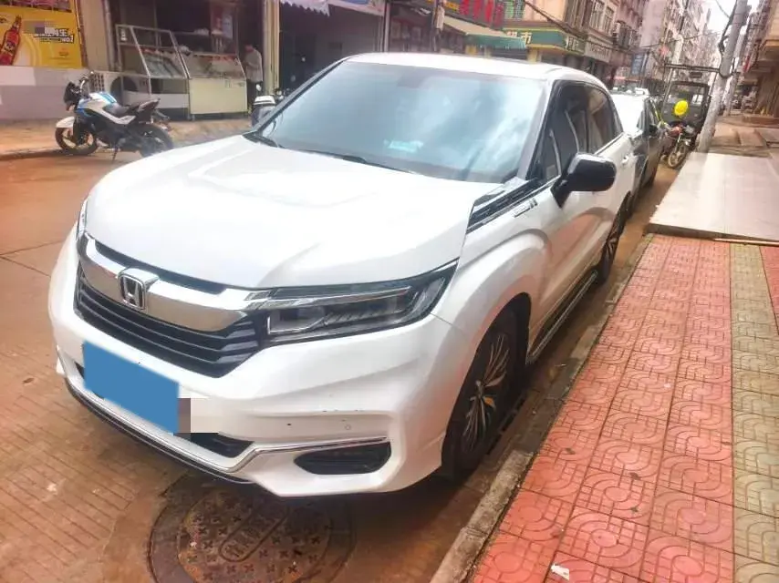 2020 HONDA AVANCIER view 1