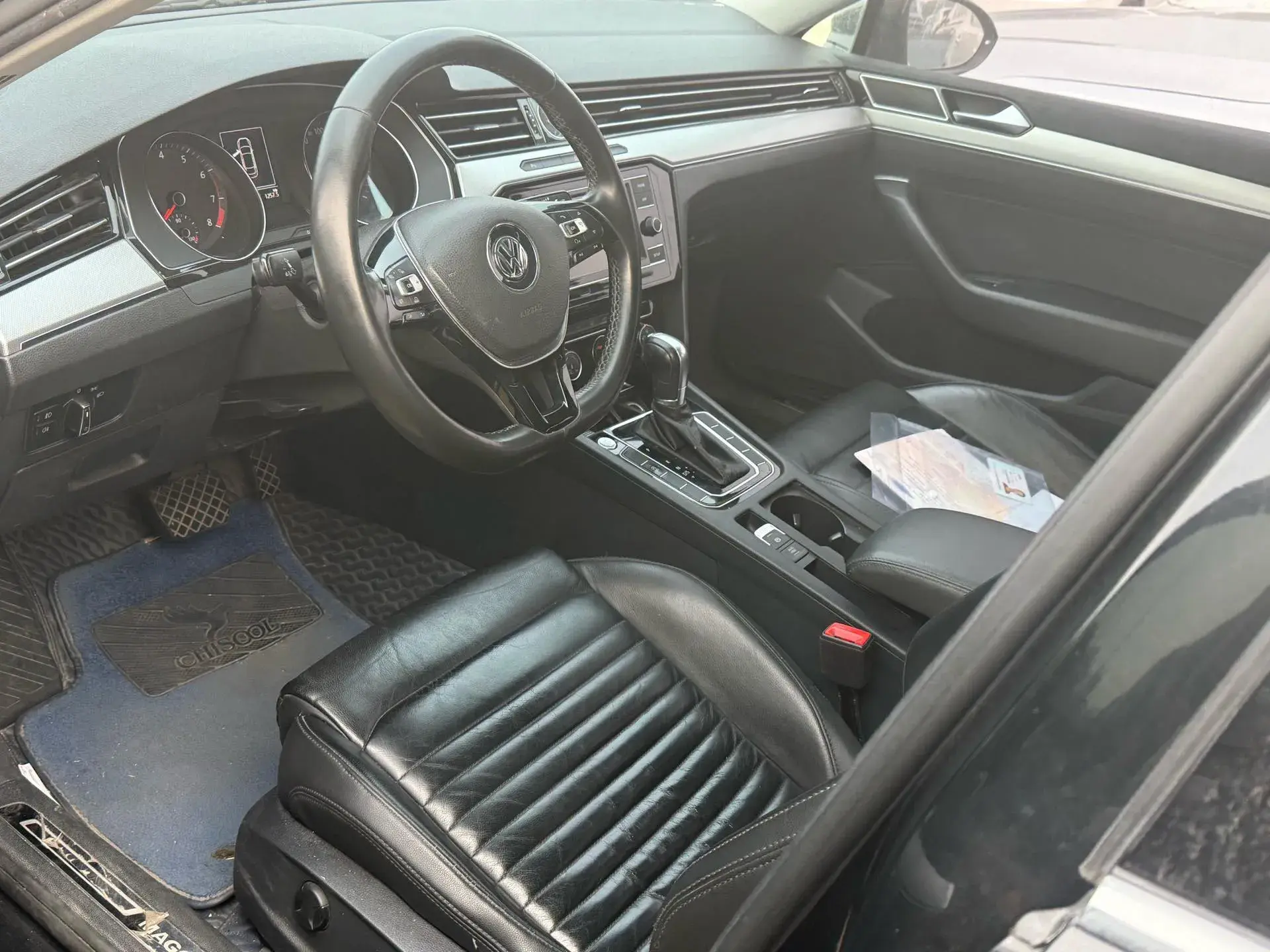 2018 VOLKSWAGEN MAGOTAN thumbnail 4