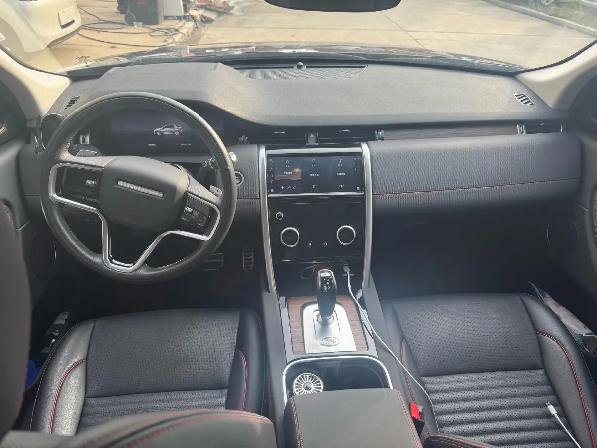 2023 Land Rover Discovery Sport 2.0T 249HP L4 9AT,autocango,china used car exporter,china ev exporter,chinese used car exporter,chinese used ev exporter