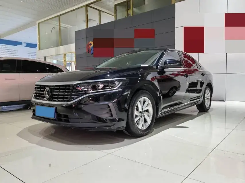 2024 VOLKSWAGEN PASSAT view 1