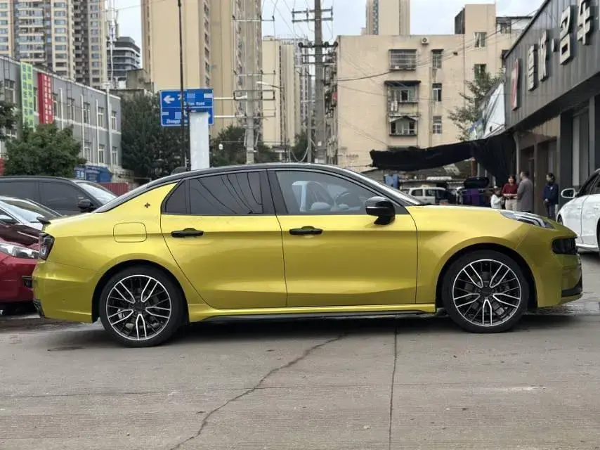 2020 LYNK&CO 03 thumbnail 4