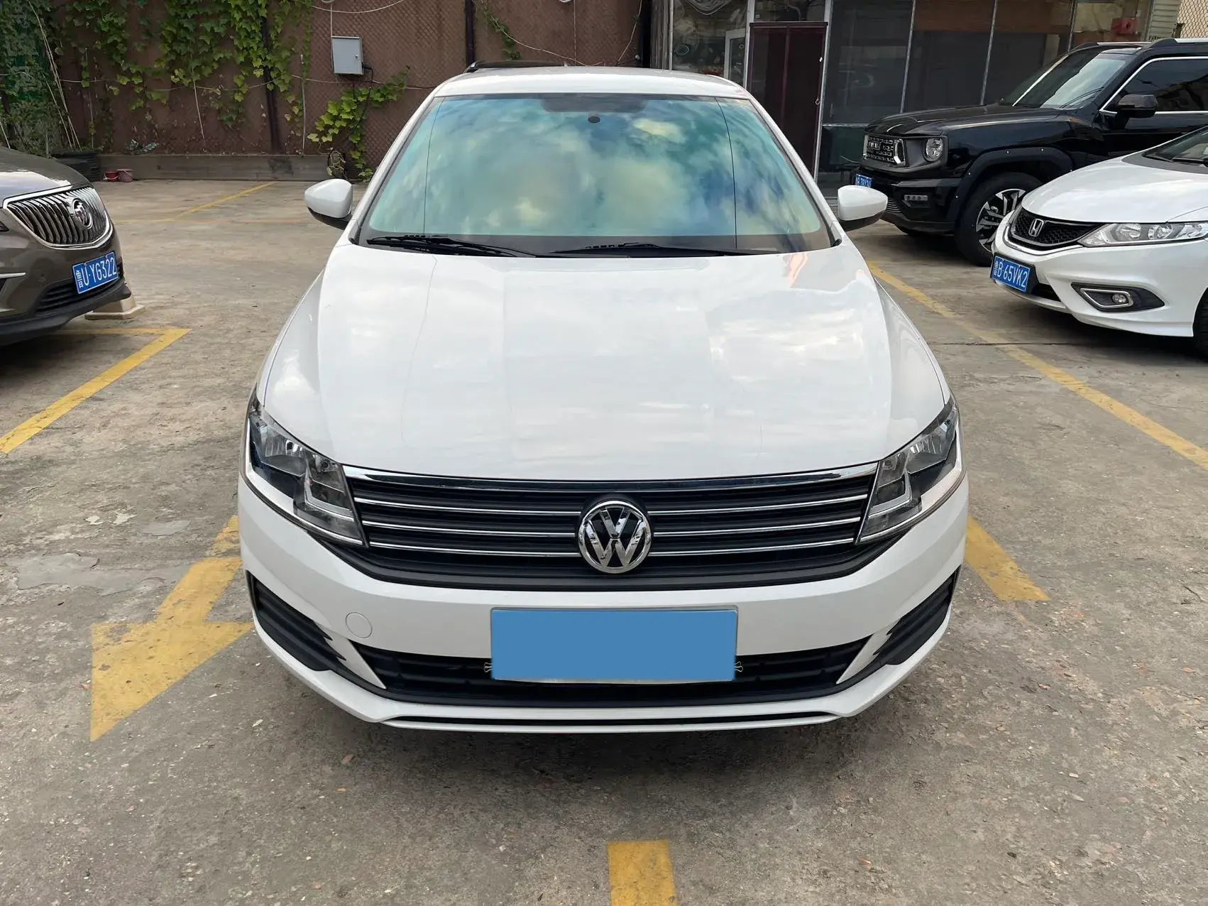 2019 VOLKSWAGEN LAVIDA thumbnail 2