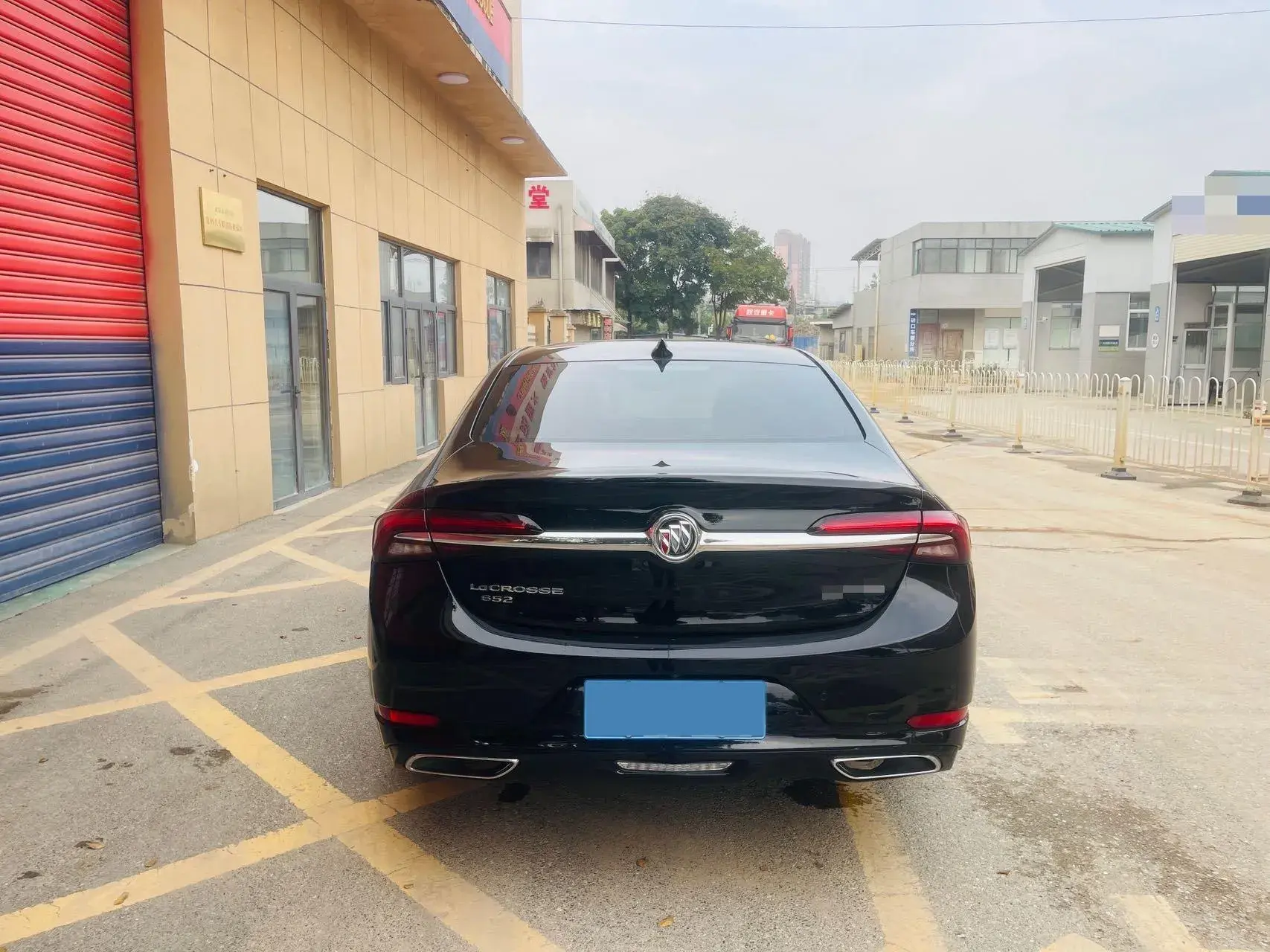 2022 BUICK LARCOSSE thumbnail 4