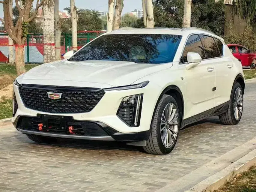 2023 Cadillac GT4 1.5T 211HP L4 9AT