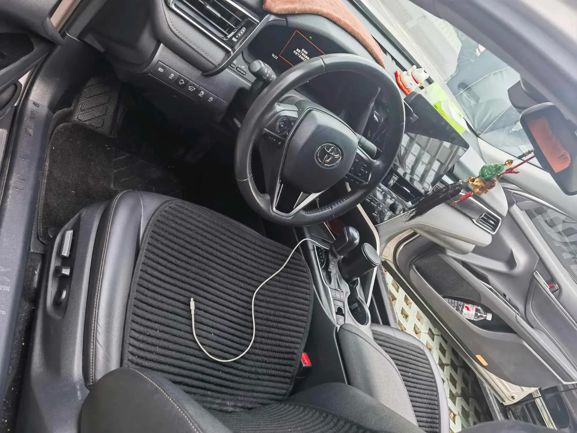 2021 TOYOTA CAMRY thumbnail 4