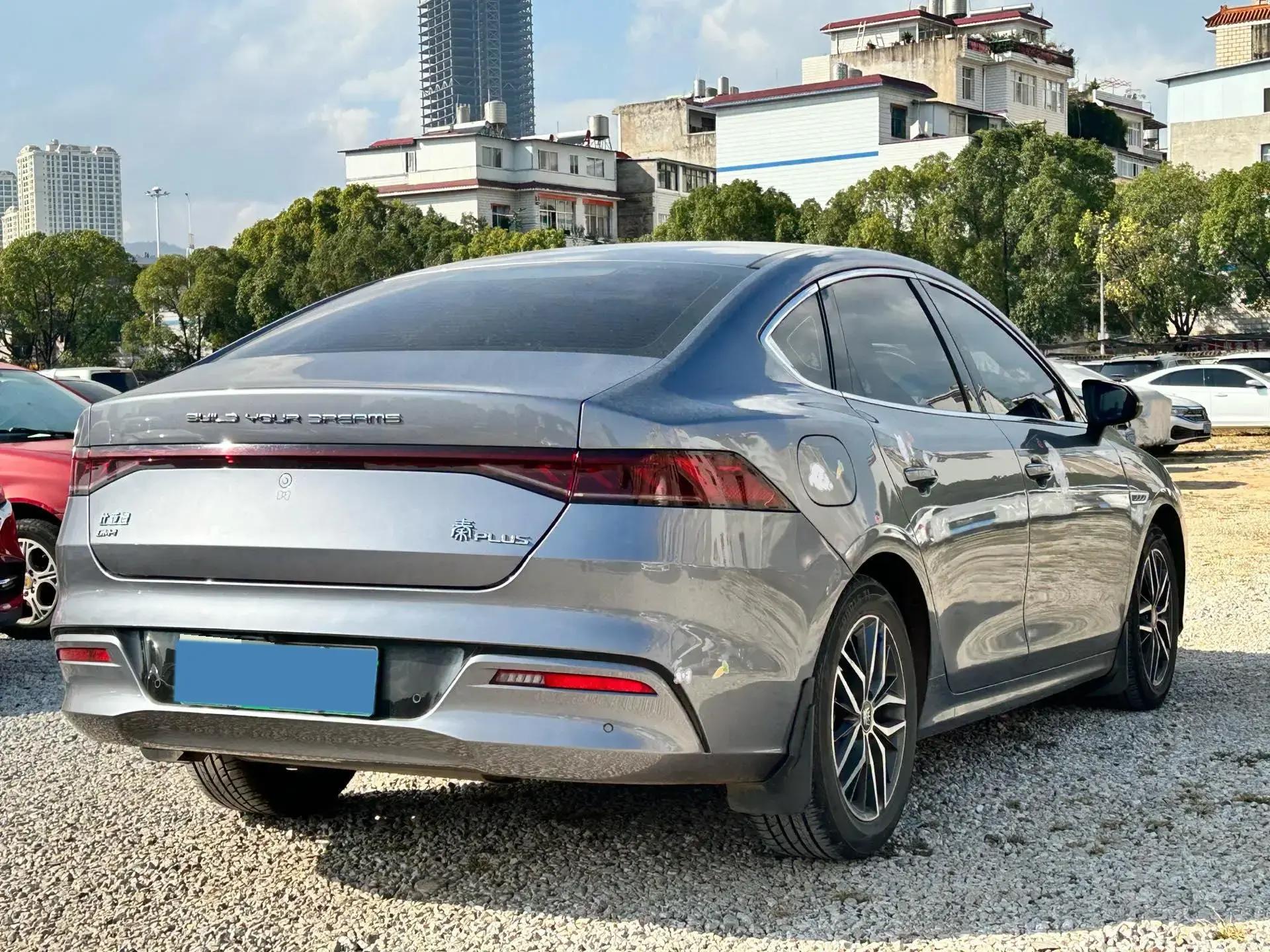 2021 BYD QIN thumbnail 3