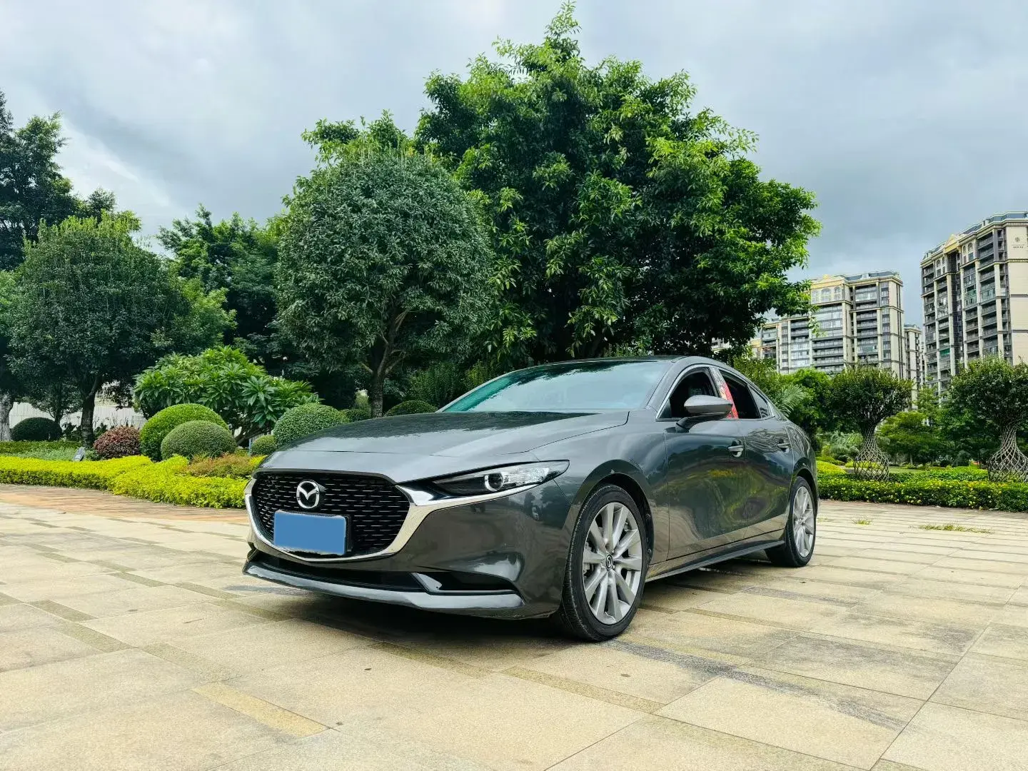 2020 MAZDA 3 view 1