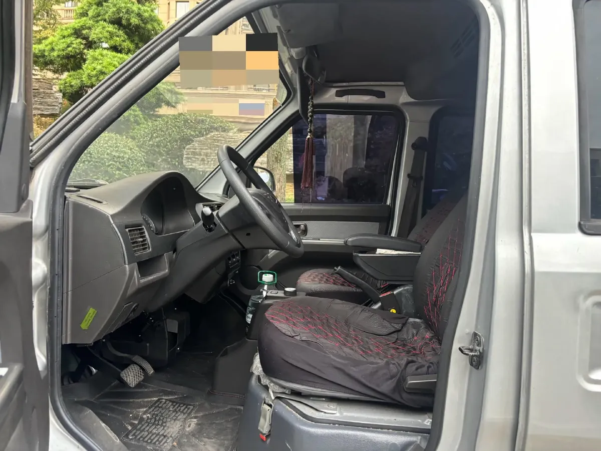 2020 WuLing RongGuang EV BEV 41.6KWH,autocango,china used car exporter,china ev exporter,chinese used car exporter,chinese used ev exporter