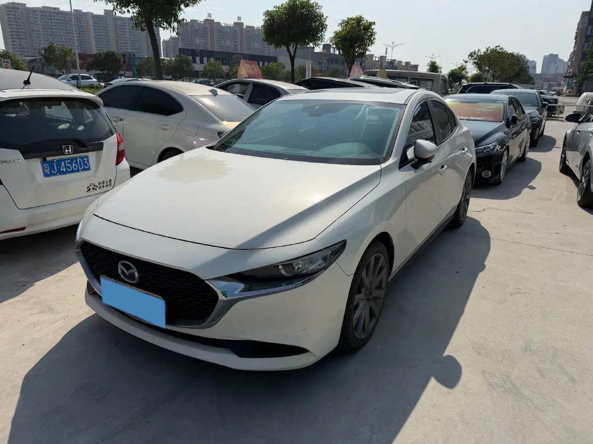2020 Mazda 3 Axela 2.0L 158HP L4 6AT