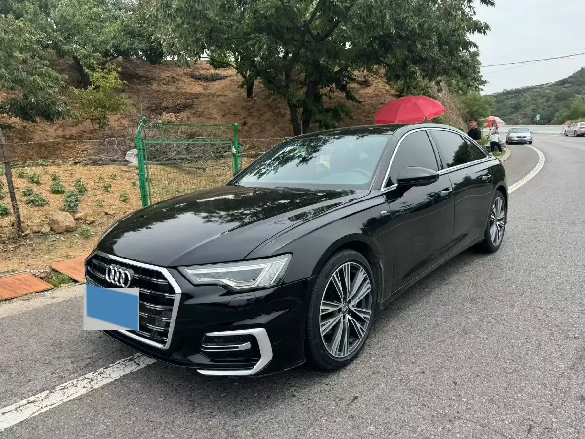 2021 Audi A6L 2.0T 224HP L4 7DCT