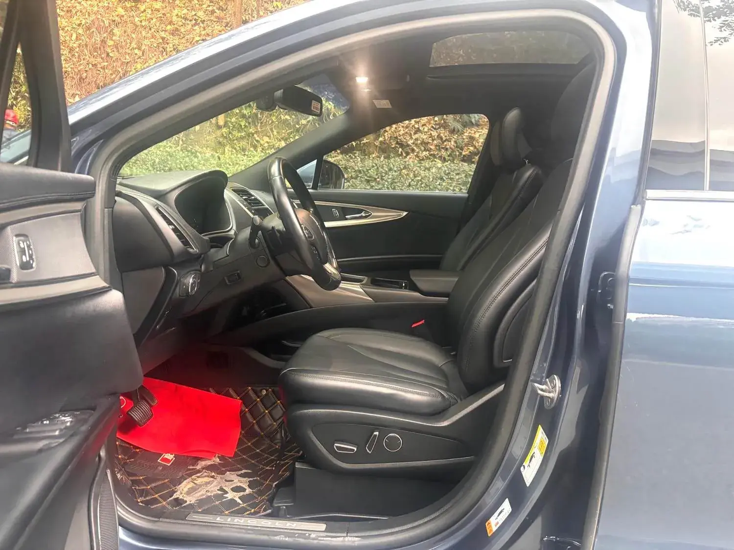 2018 LINCOLN MKX thumbnail 3