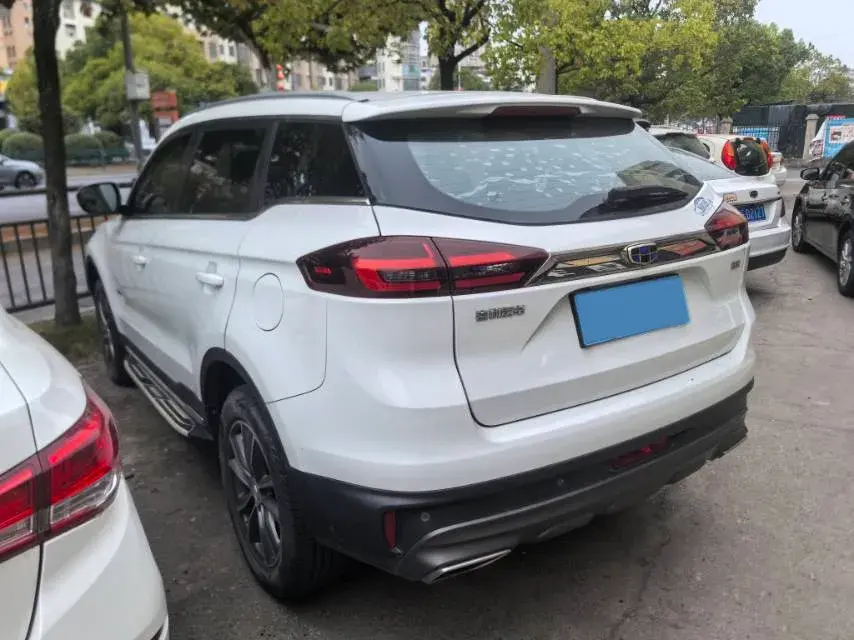 2018 GEELY AZKARRA thumbnail 4