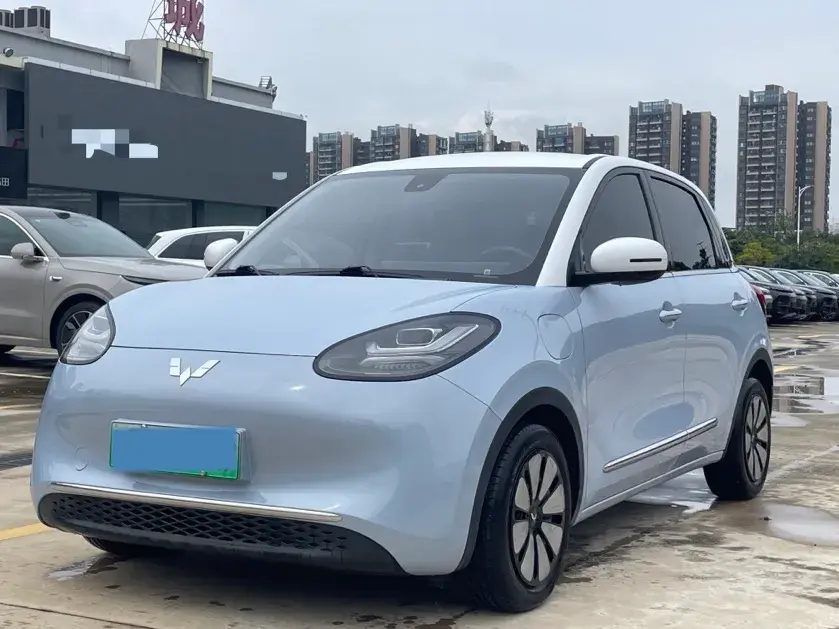 2023 WULING BINGUO view 1