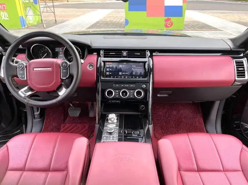 2018 LAND ROVER thumbnail 4