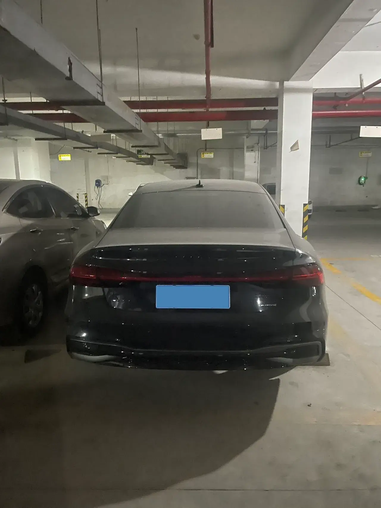 2024 AUDI A7L thumbnail 3