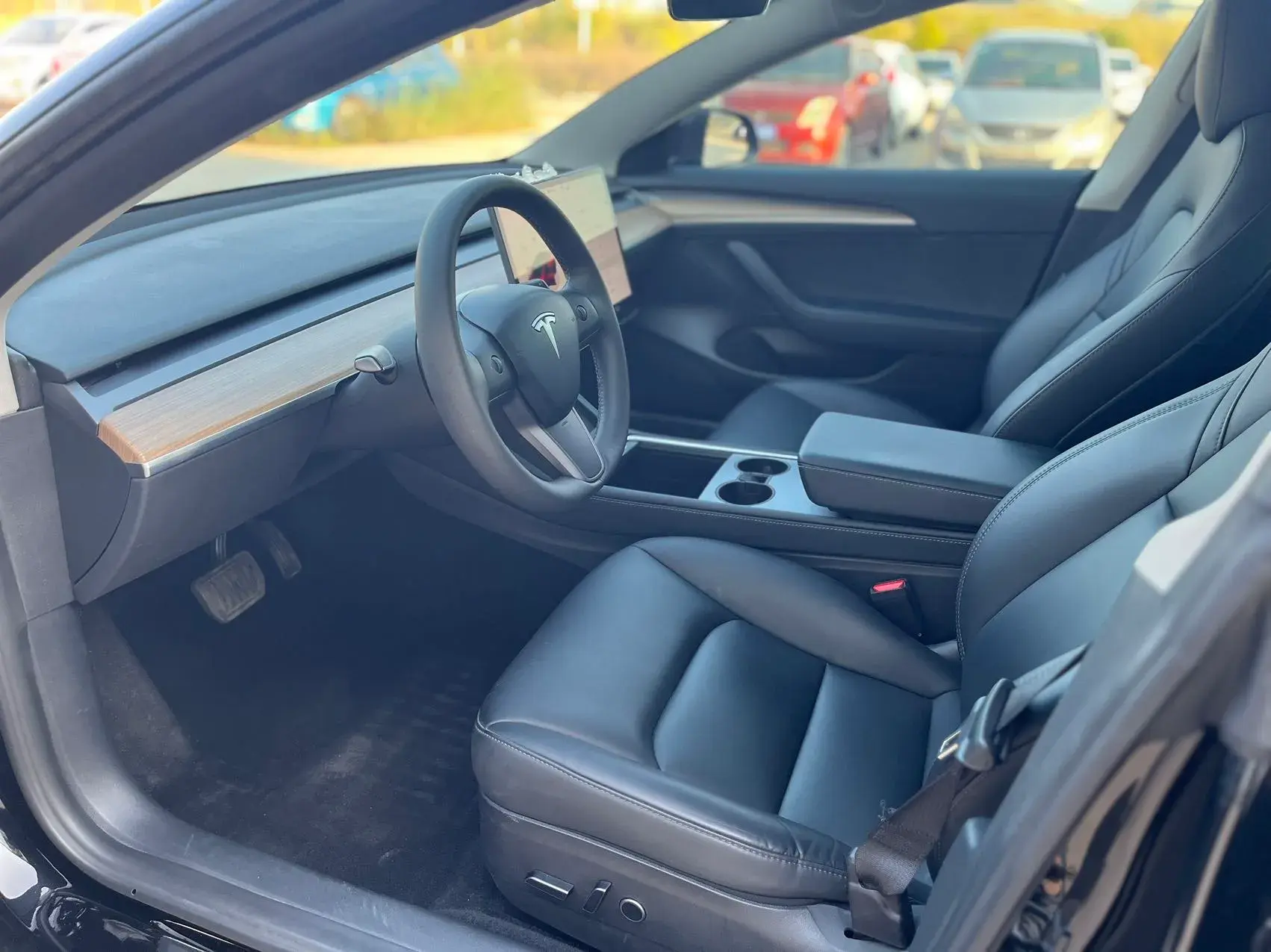 2022 TESLA MODEL thumbnail 4