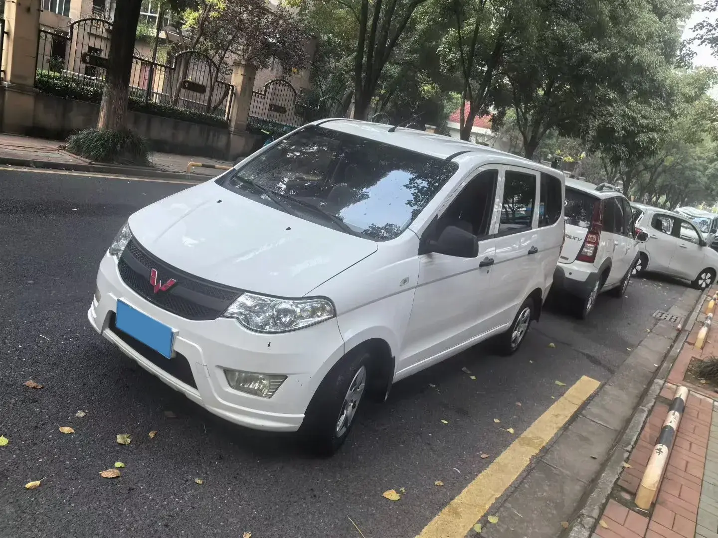 2018 WULING HONGGUANG view 1