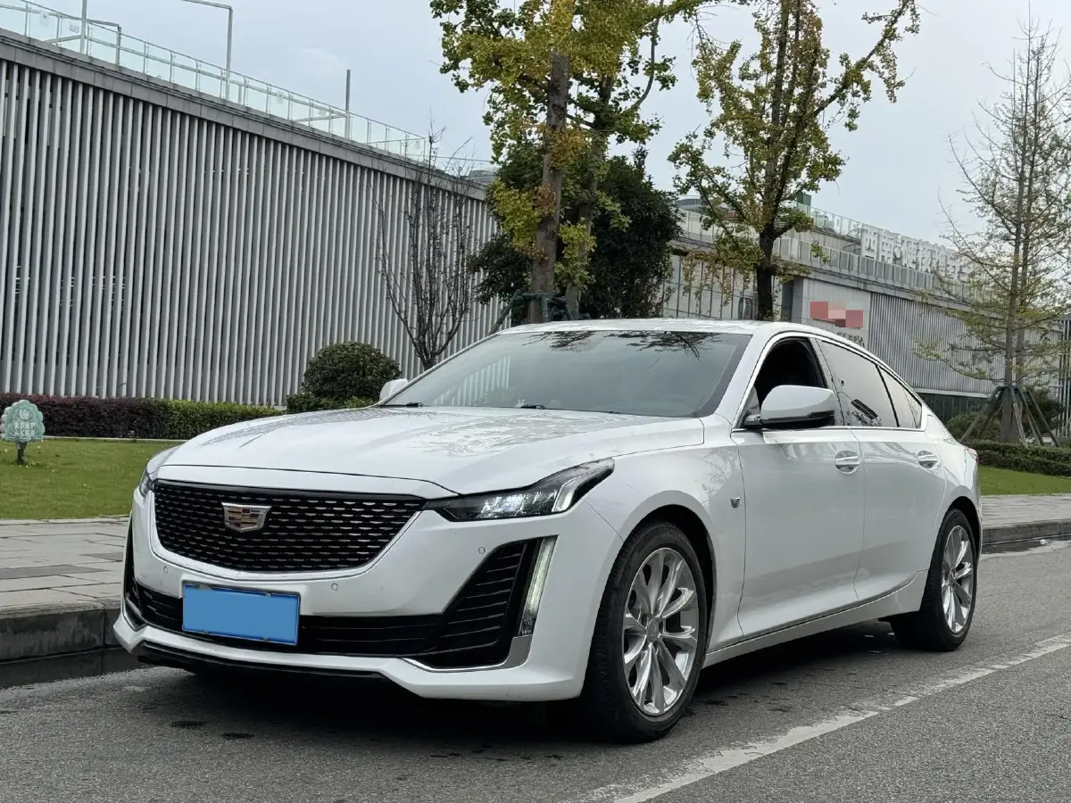 2021 Cadillac CT5 2.0T 237HP L4 10AT