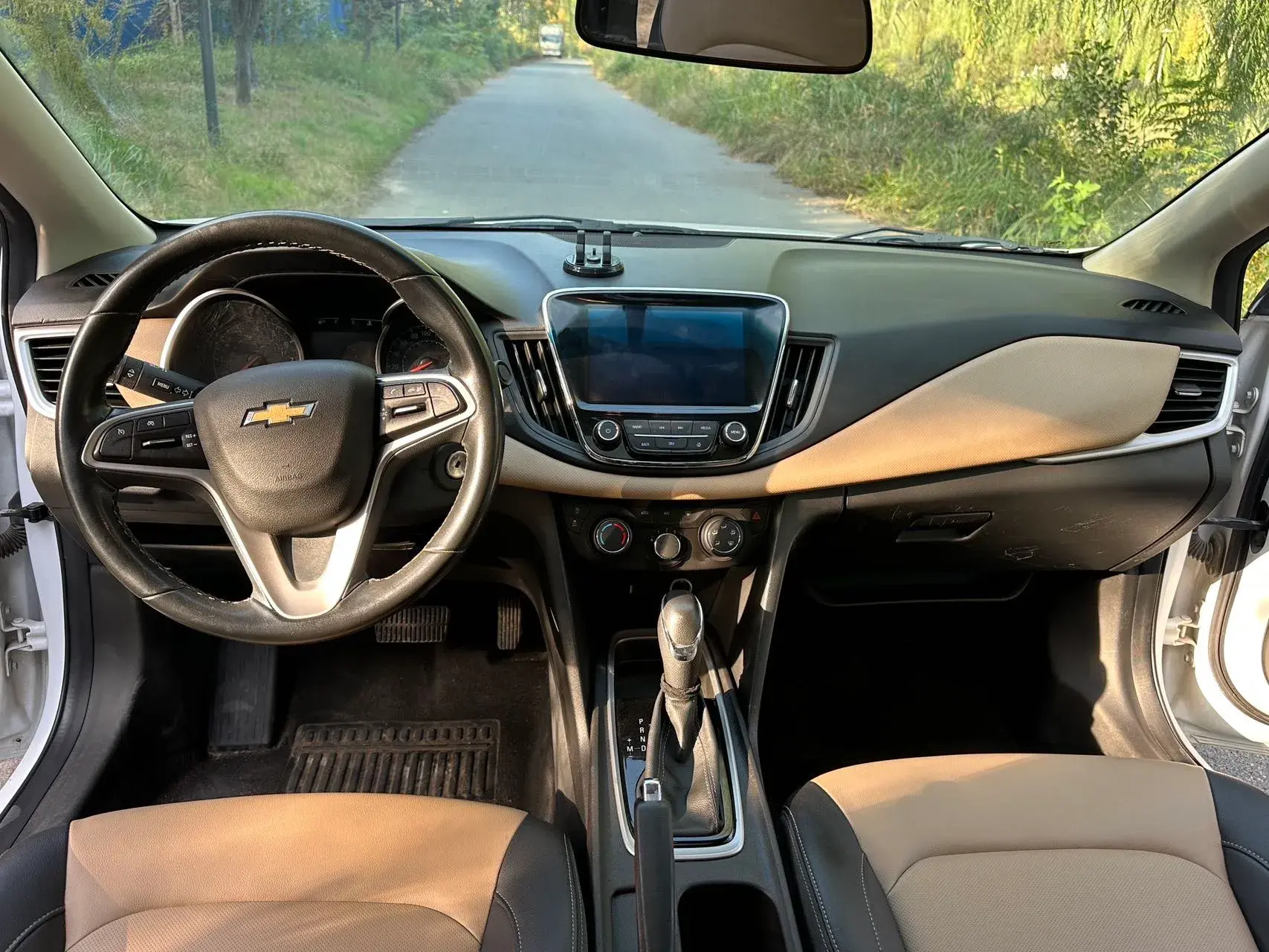 2022 CHEVROLET MONZA thumbnail 4