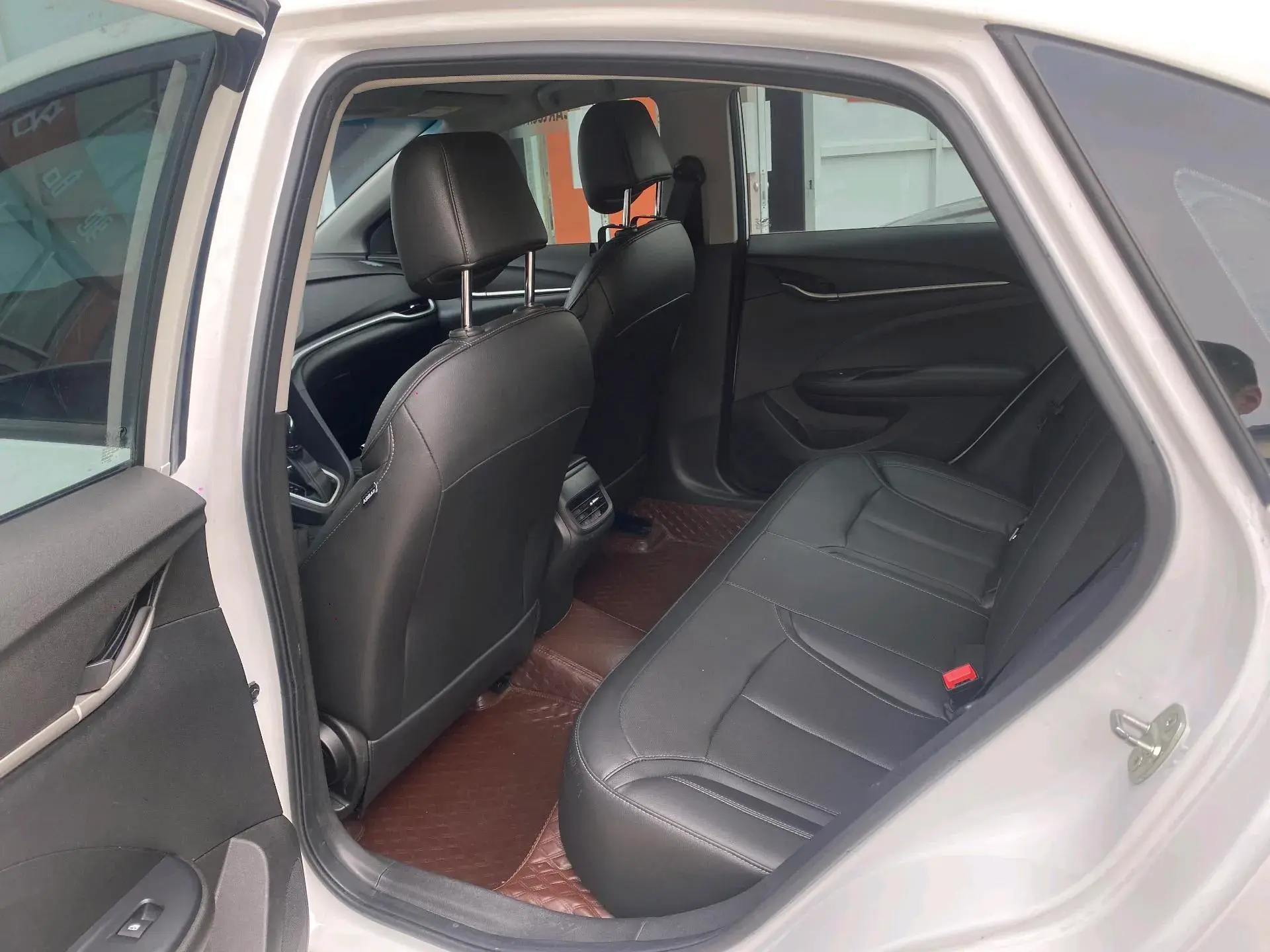 2021 BUICK EXCELLE thumbnail 4