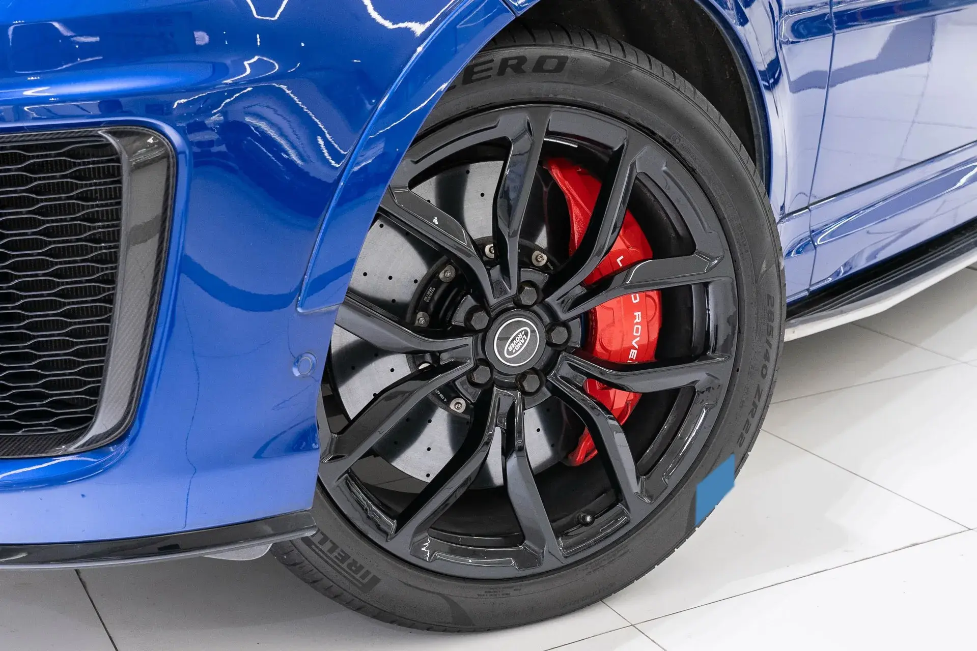 2020 LAND ROVER thumbnail 4