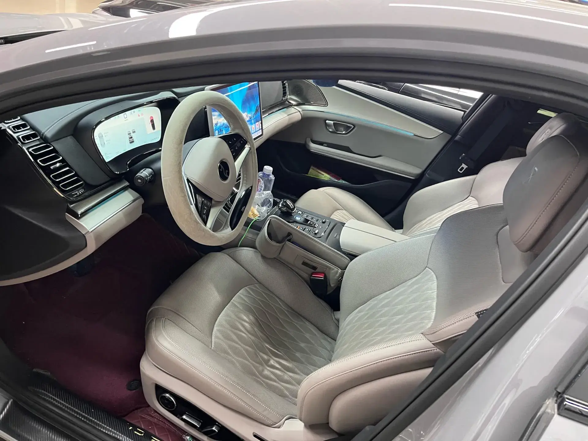 2025 BYD HAN thumbnail 2