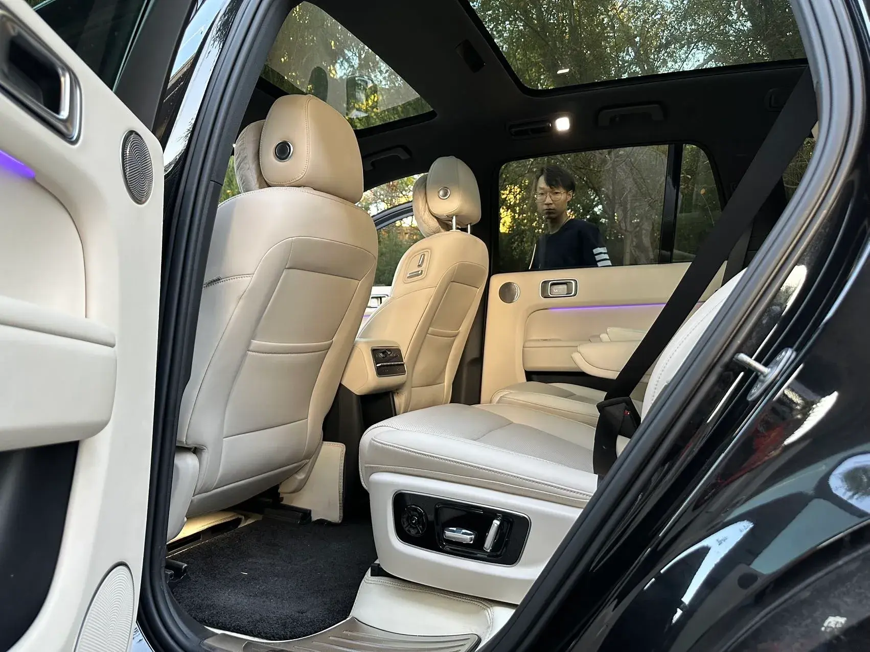 2023 LI L8 thumbnail 4